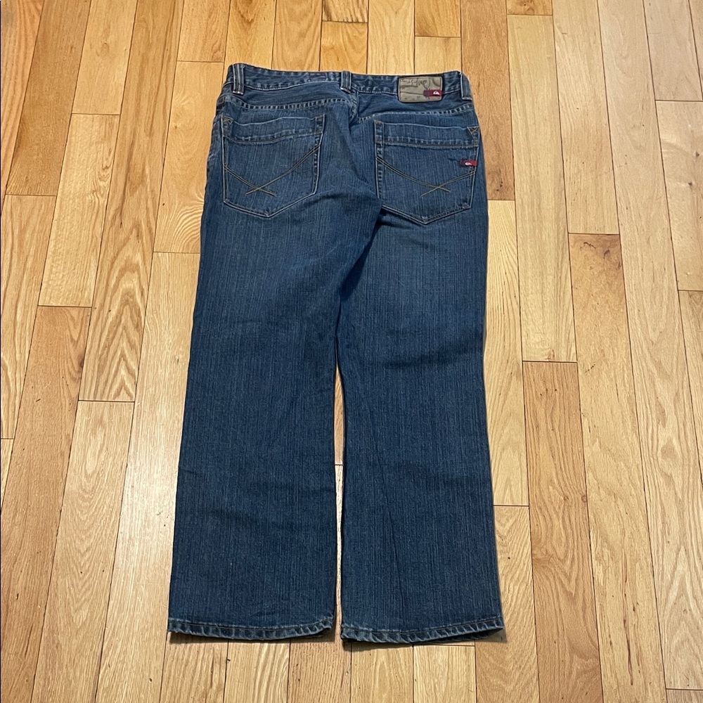 Quiksilver men’s Dark Blue bootcut jeans